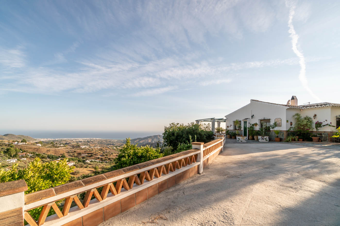 Parking area right by the house