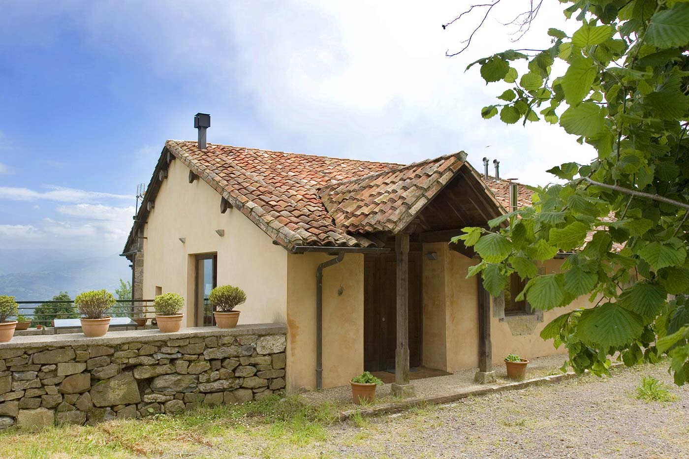 Entrada principal a tu propiedad