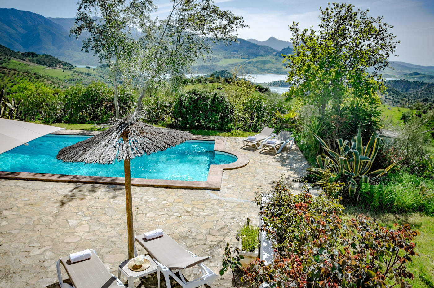 Entorno encantador para nadar