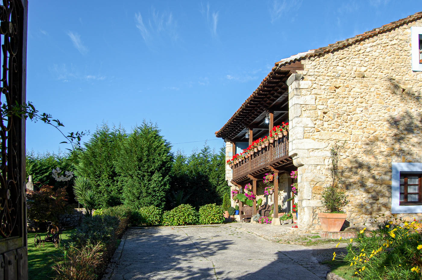 Tienes aparcamiento privado directamente fuera