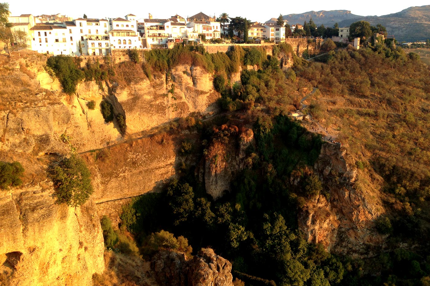 Hermosa ciudad de Ronda está a poca distancia