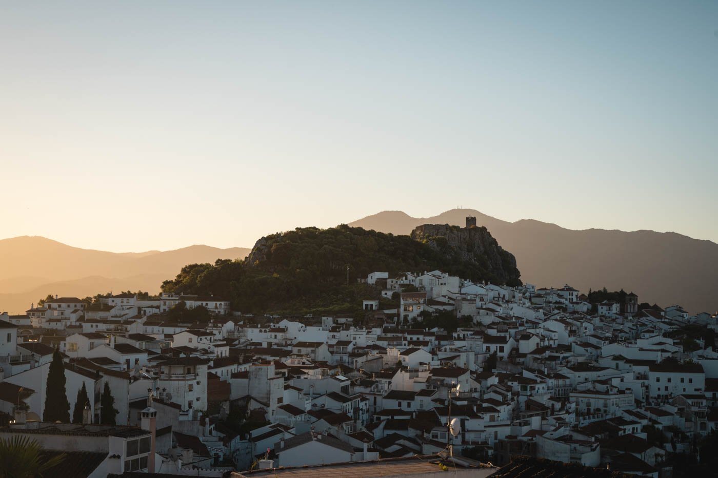 El encantador pueblo de Gaucín está a unos 5 mins en coche