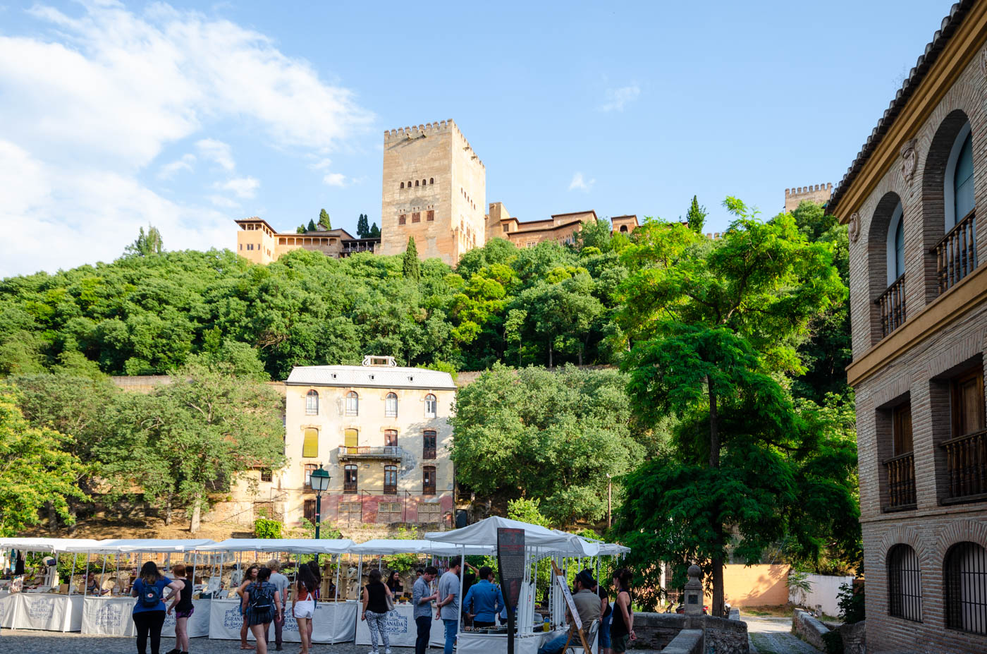 La magia de Granada está a 35 minutos
