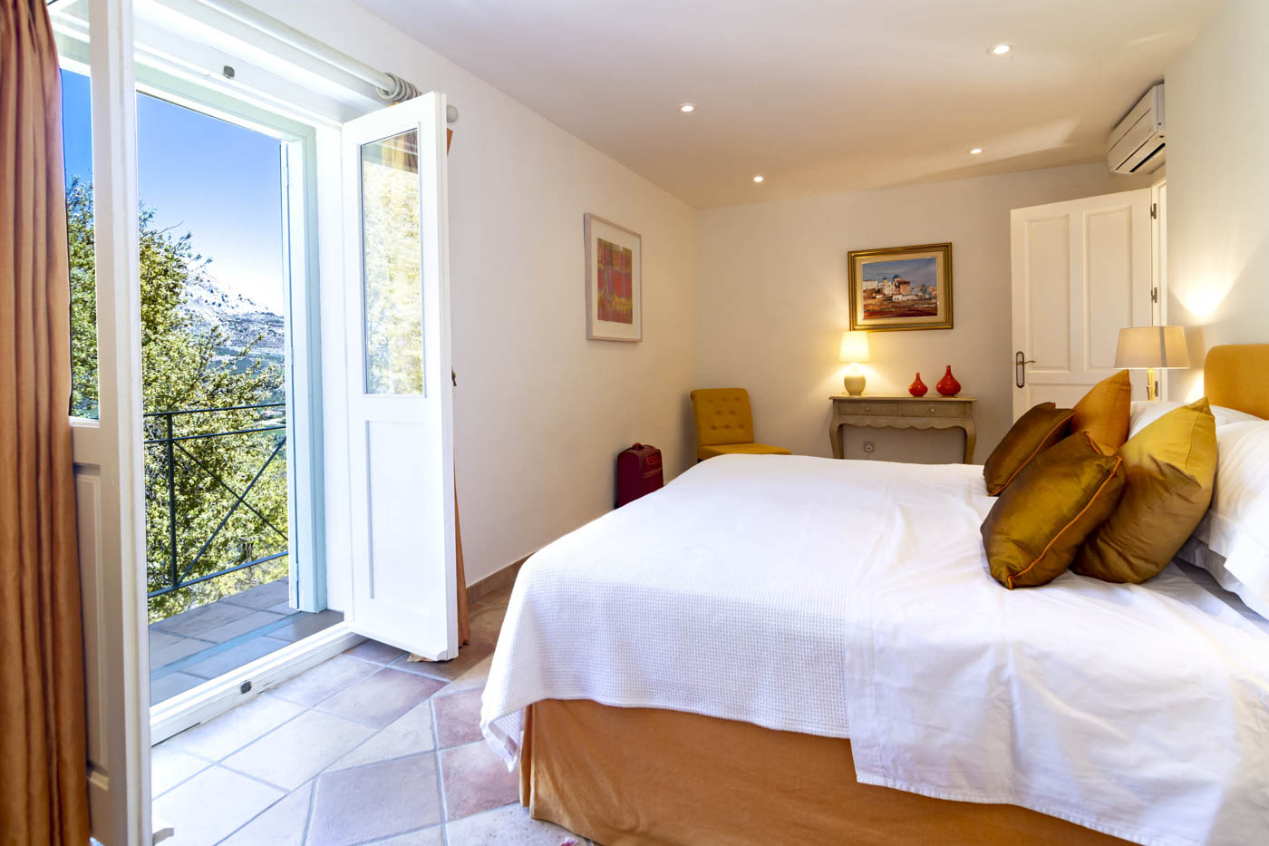 North facing terrace with views