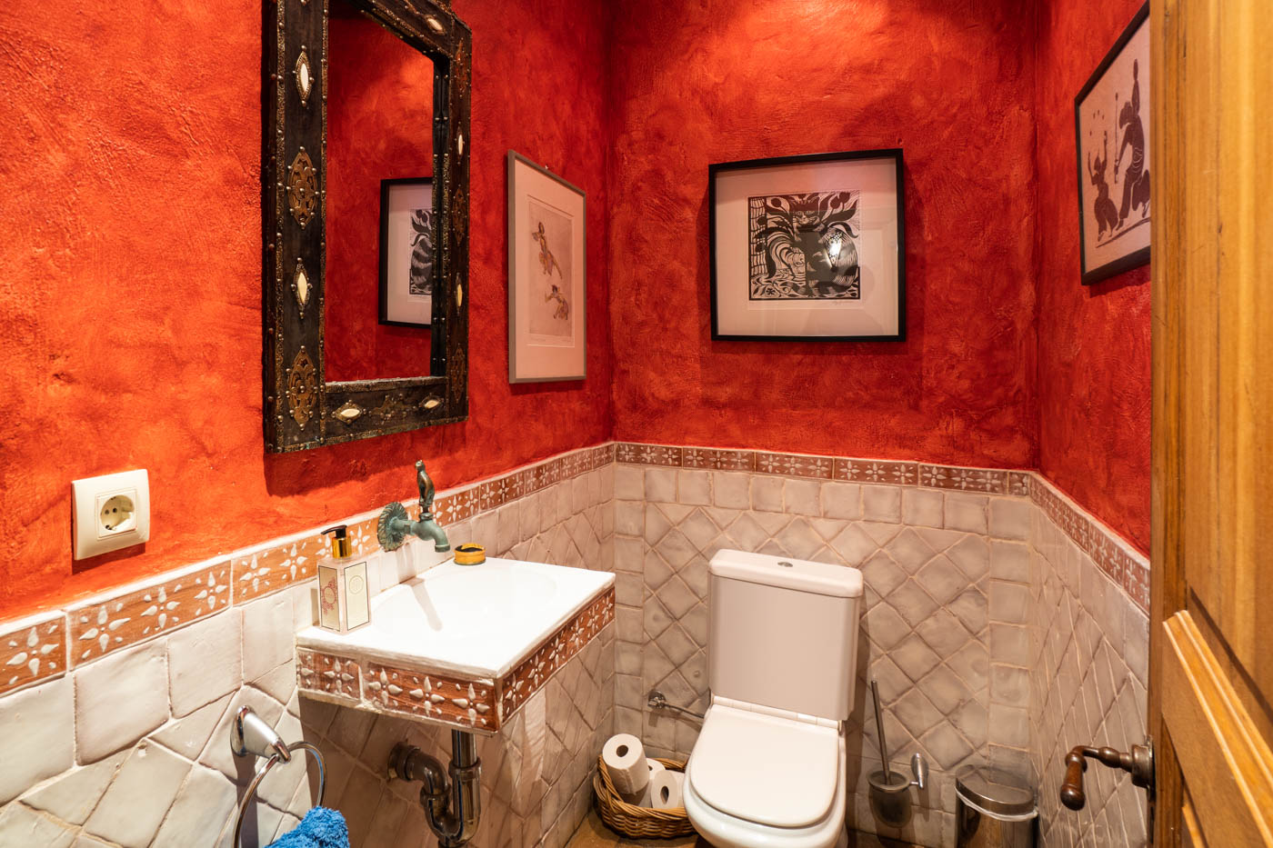 Cloakroom provide service to living and dining areas