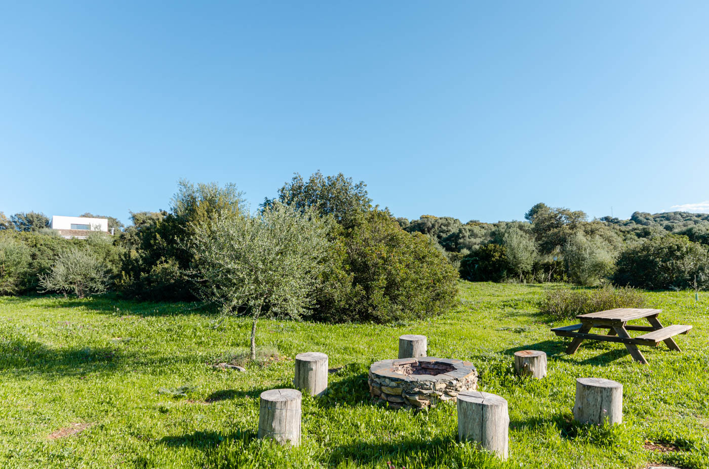 Esta es una barbacoa hogar (hay otra portátil) 