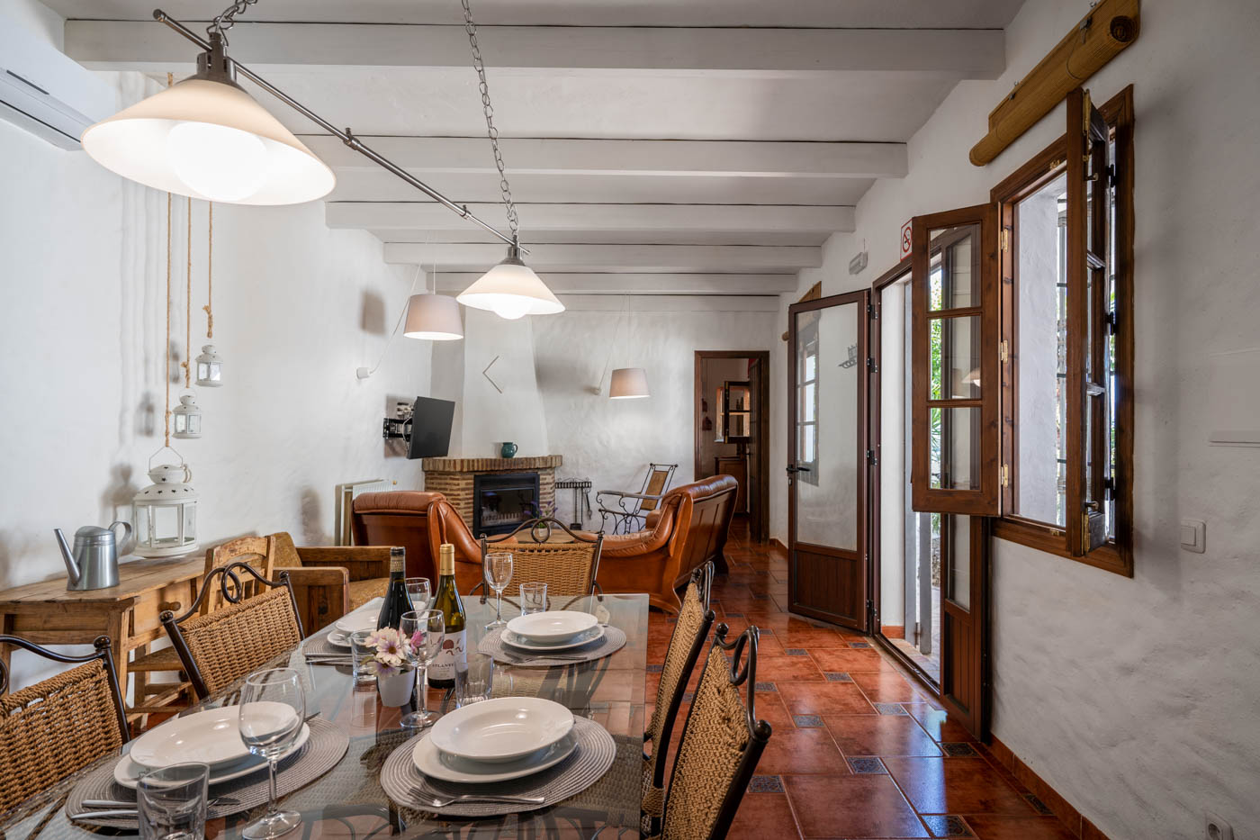 Dining / living area