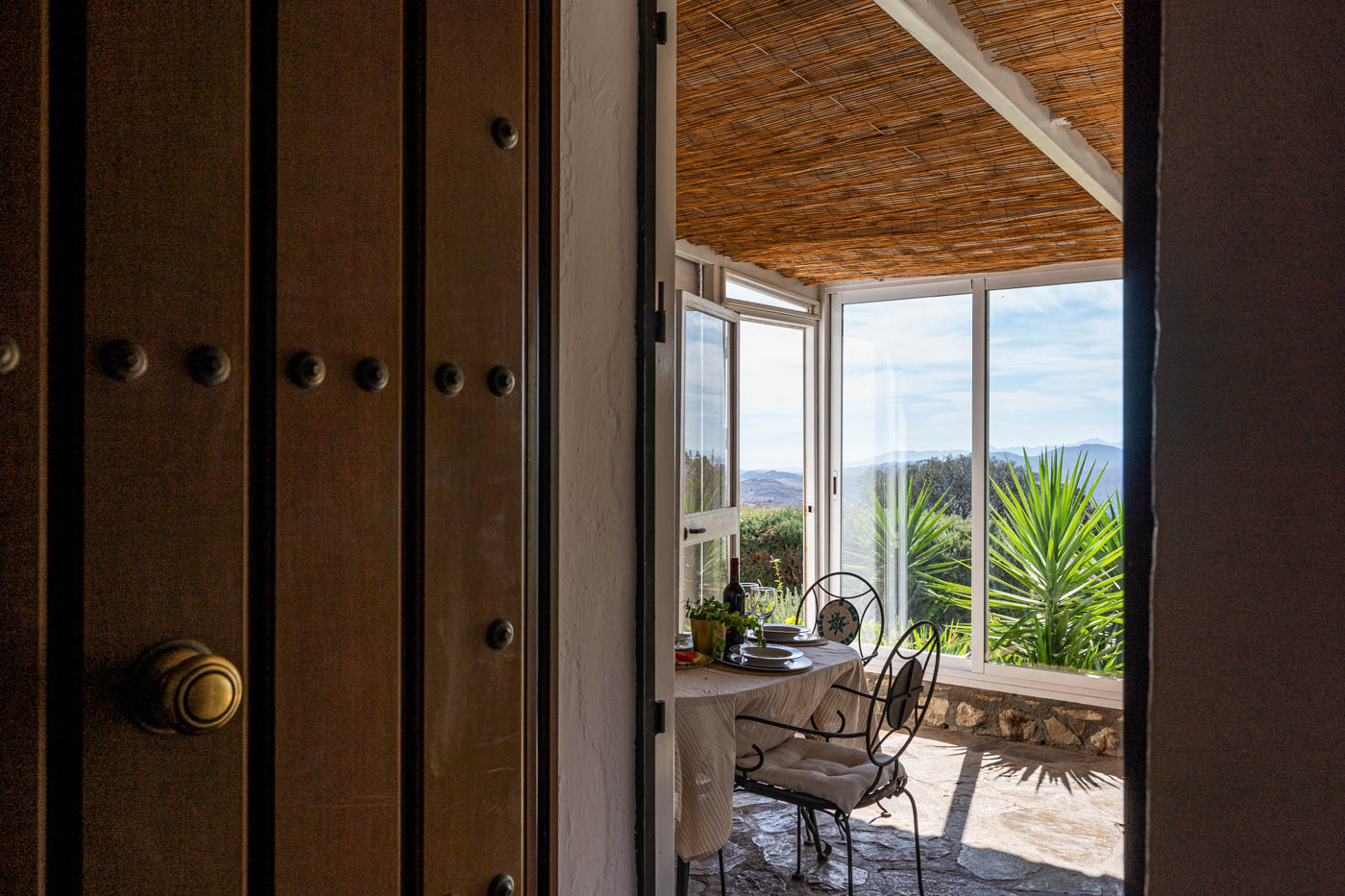 Puerta de entrada a tu casa rural