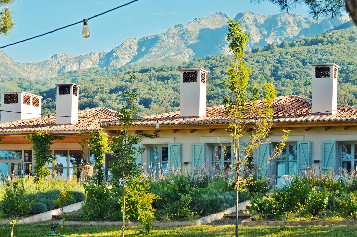 The setting with Almanzor peak as backdrop is impressive