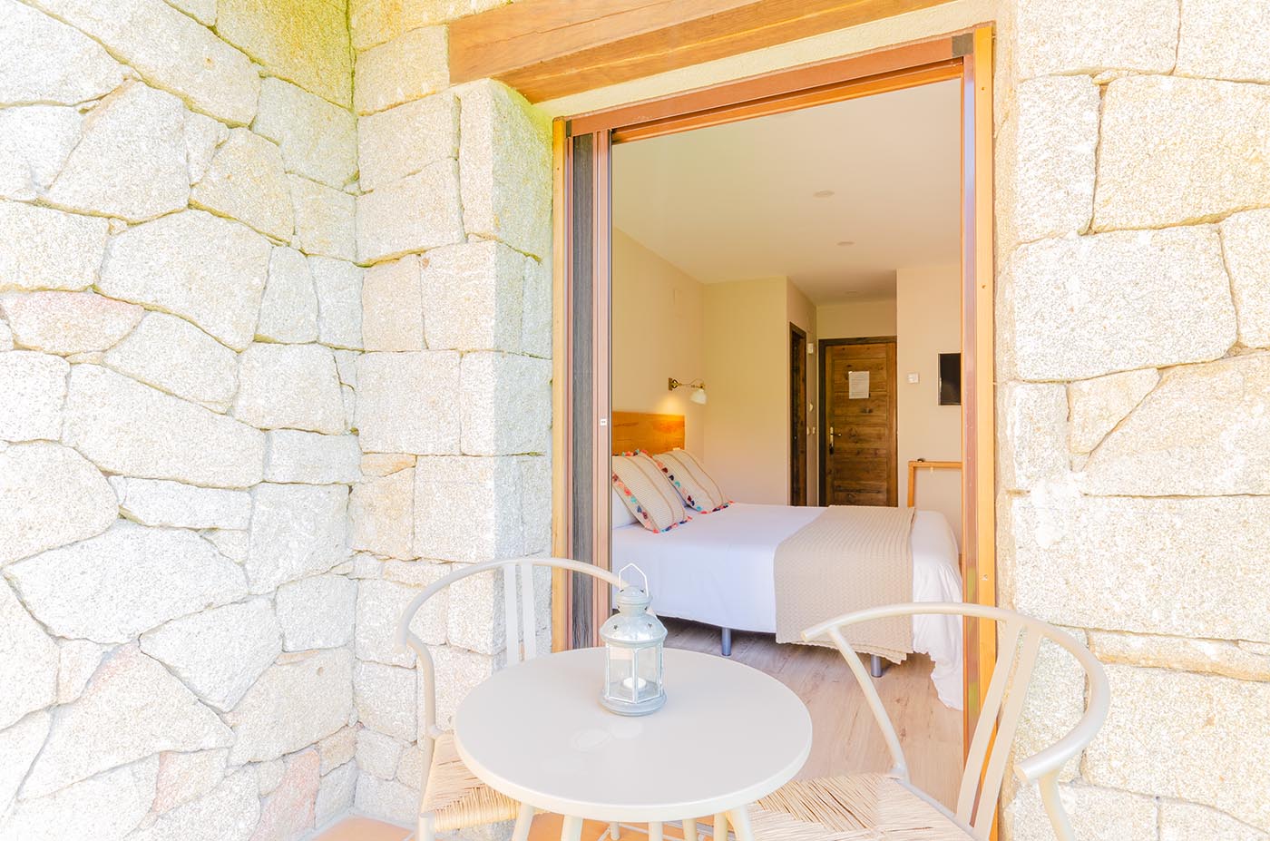 Bedroom with terrace