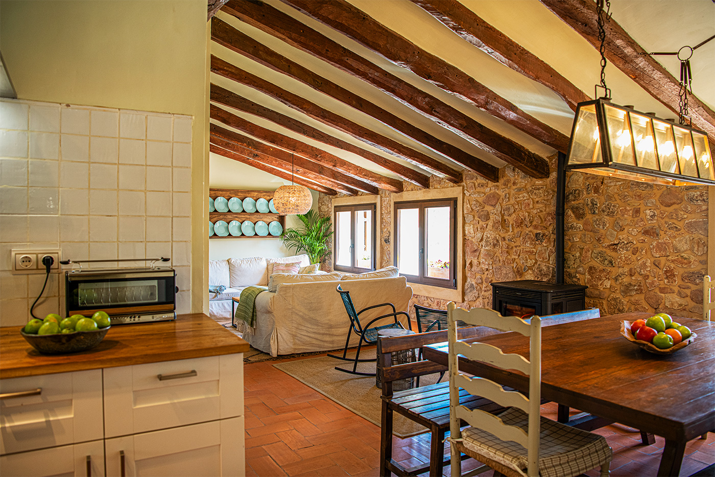 Open plan kitchen / dining / living area