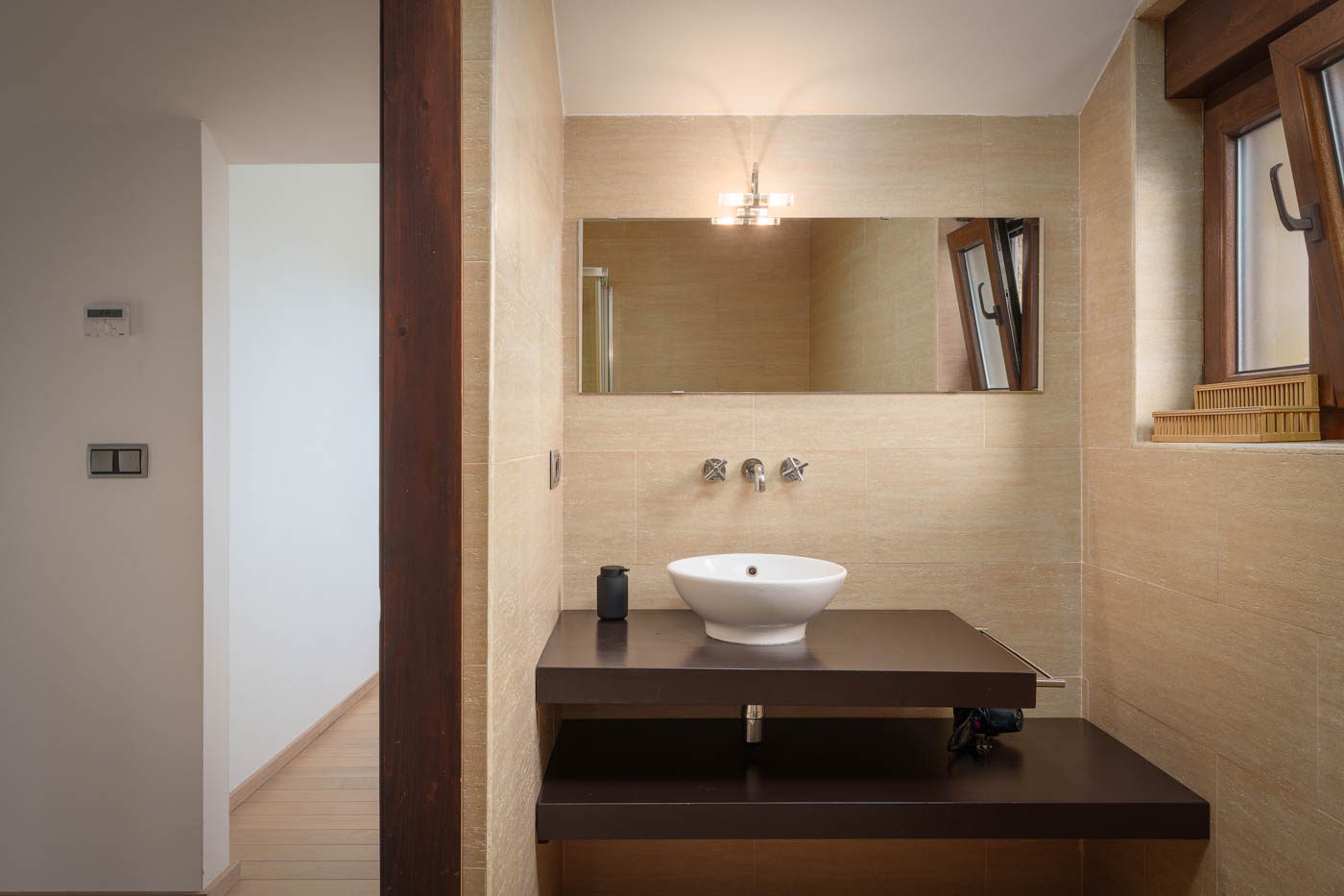 En suite facilities bedroom 3