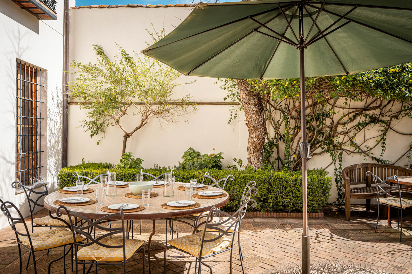 Furnished patio for al fresco meals