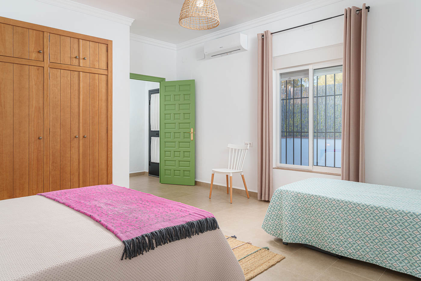 Bedroom 3 with additional bed