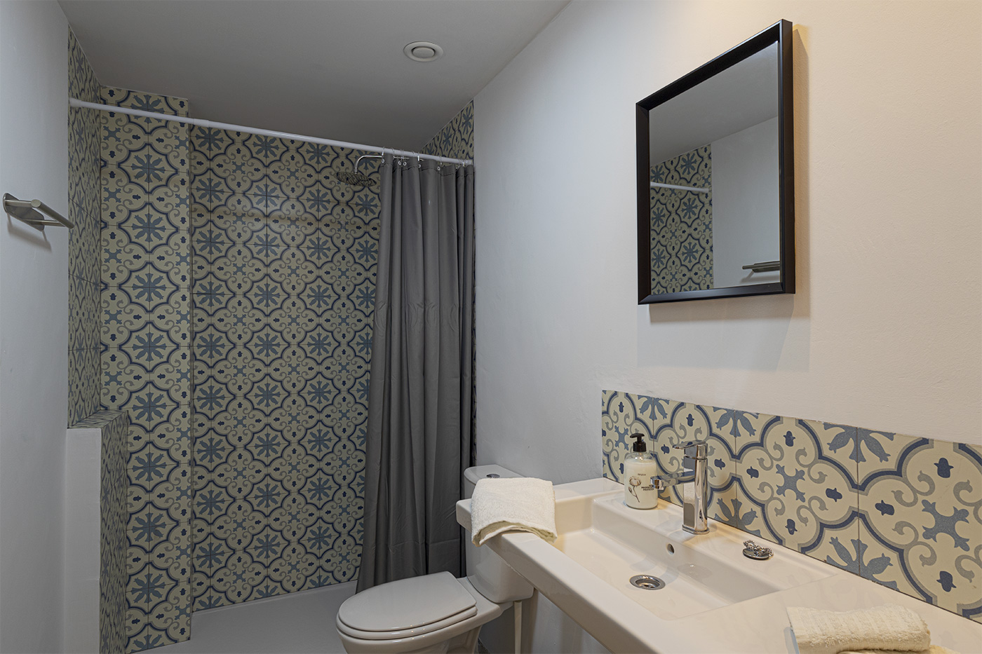 Bathroom un upper level