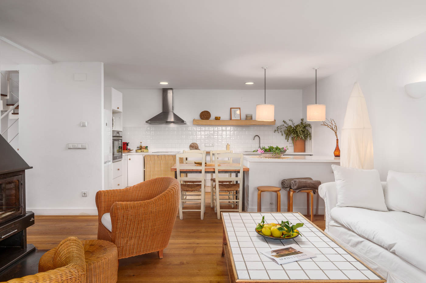 Open plan living / dining / kitchen area