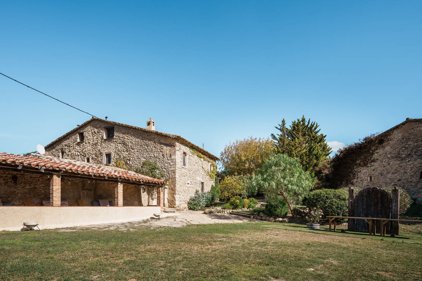 Chill out area and house