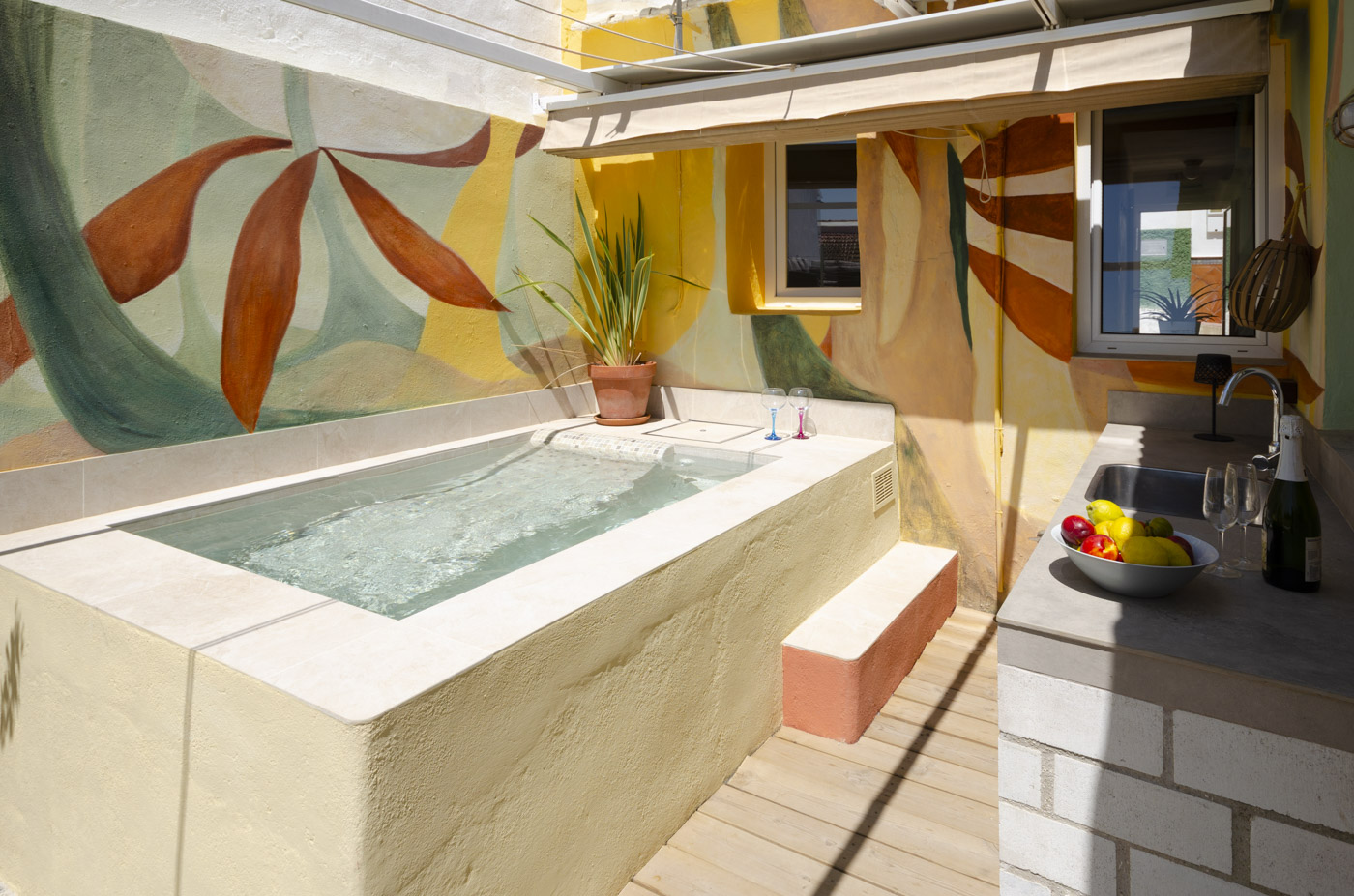 The pool has jets (not heated)