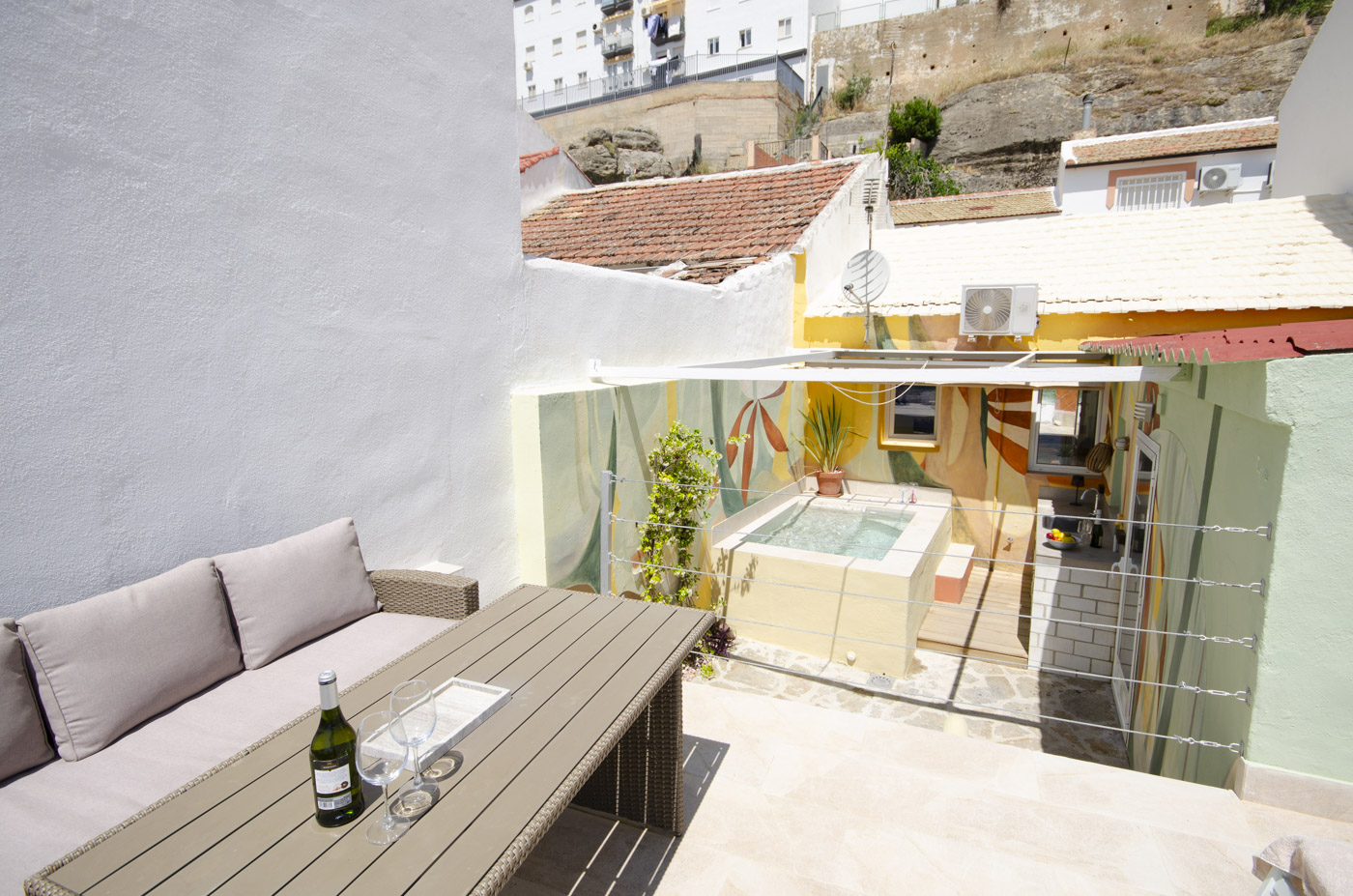 Excellent terrace with views in great town location