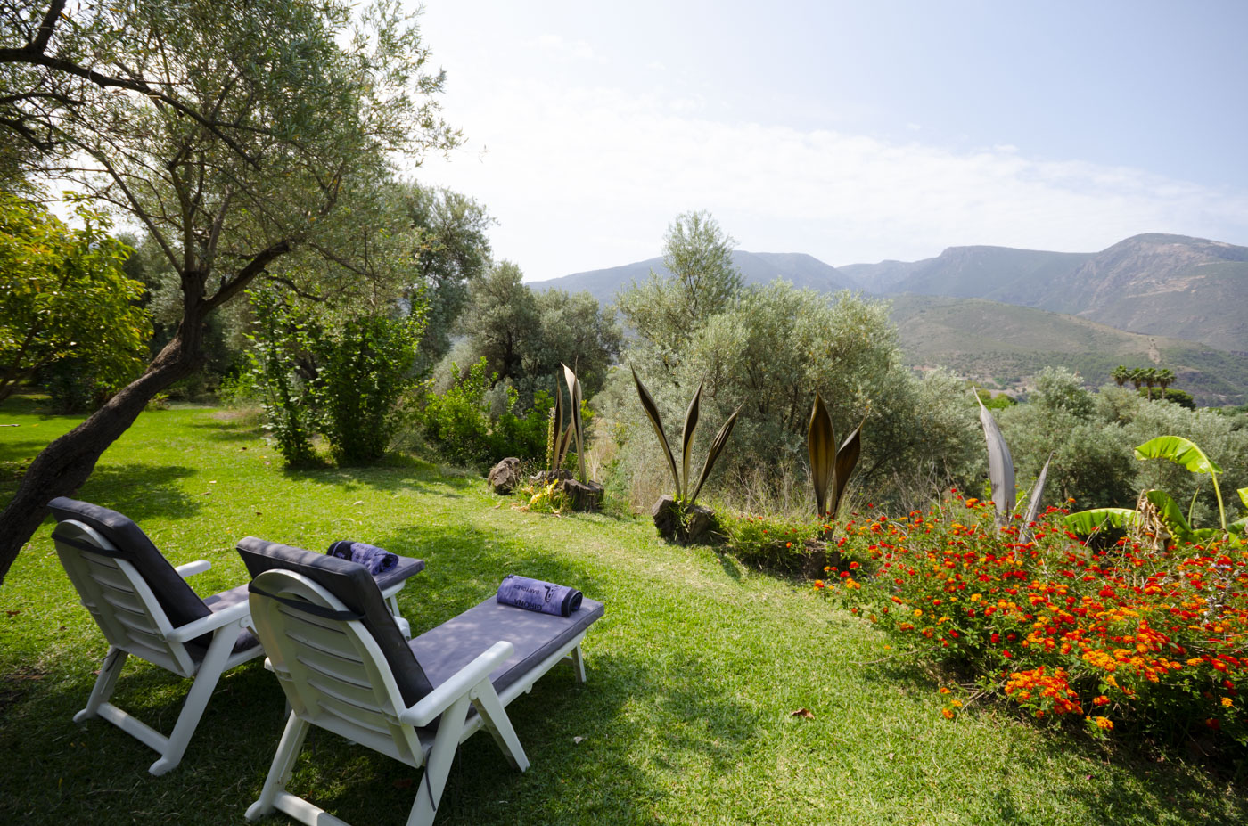 Jardines privados con vistas