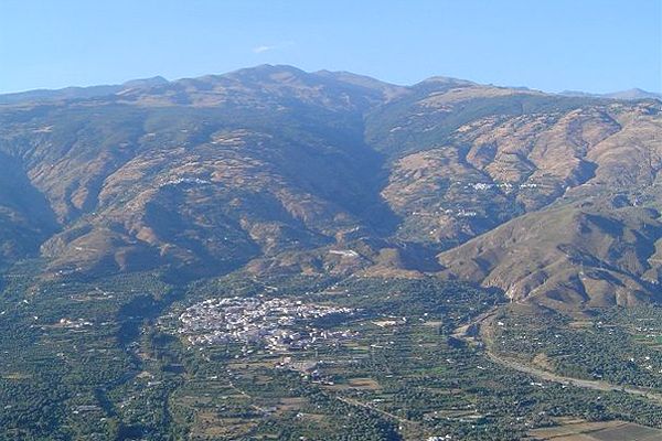 Orgiva en las Alpujarras bajas