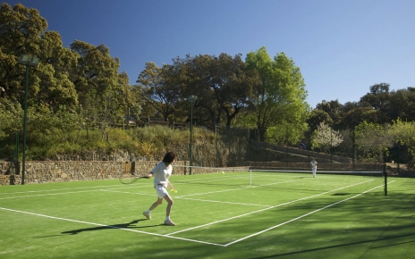 The estate's tennis court
