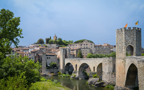 Impresionantes pueblos medievales están a poca distancia