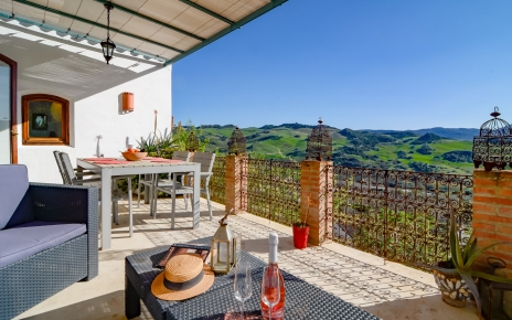 Porche con zona chill out