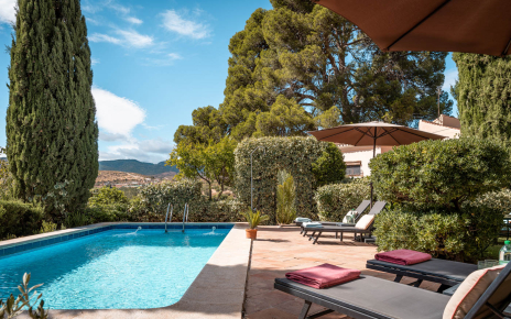 Annexe and main house are both next to pool area