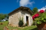 La granja tiene su propia capilla, declarada bien de interés cultural