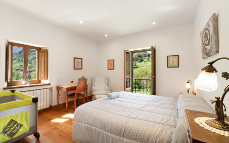 Double bedded room with small balcony