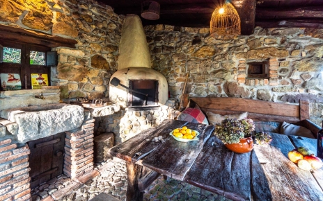 Excelente zona de barbacoa rústica