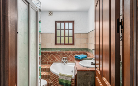 Baño en suite de dormitorio 1