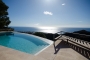 Impresionante piscina en su casa privada sobre la playa de Mojácar