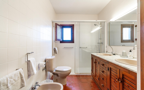 Baño con ducha 