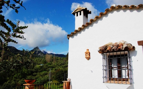 Grazalema higher peaks in the distance 