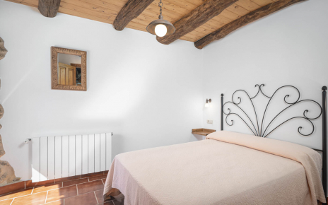 Annexe: Bedroom 4 is on ground floor