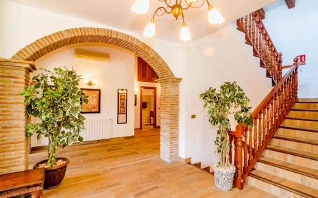 Escaleras a la habitación de la torre