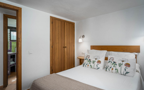 Double bedded room
