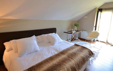 Boutique style bedroom