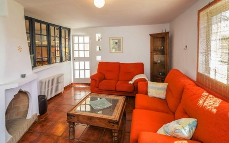 El salón es perfecto para 4 personas 