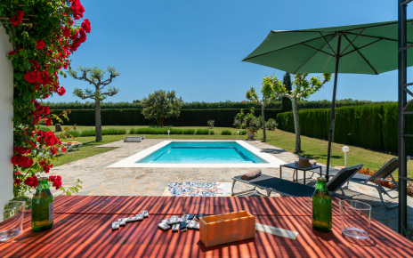 Terrazas exteriores amuebladas