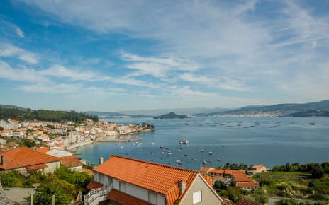 Mirando hacia el este, hacia Pontevedra