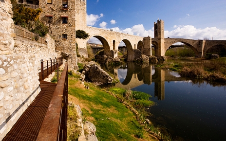 Besalu village's medieval bridge