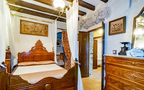 Bedrooms are on ground floor (except attic room)