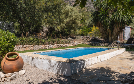 6 x 3 metres private pool