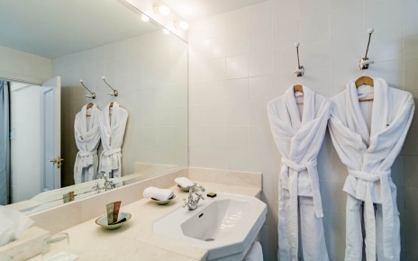 Baño propio en el dormitorio de la planta inferior