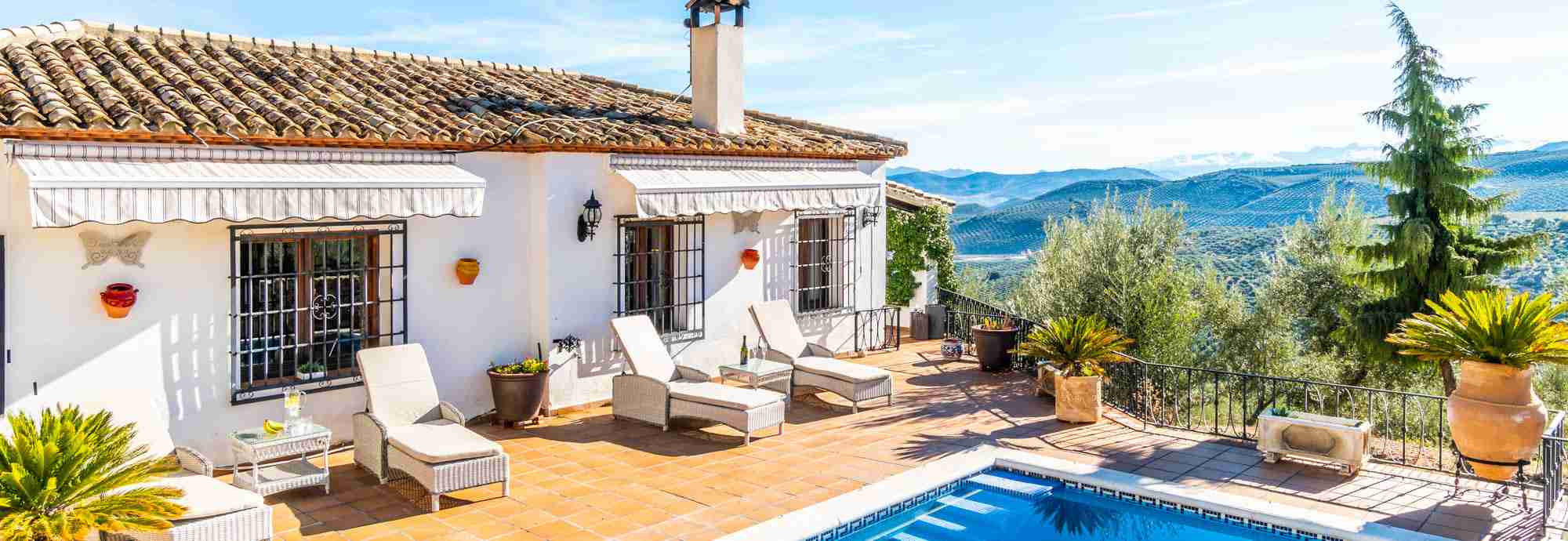 Cómoda casa de campo en finca privada y en una sola planta con vistas infinitas