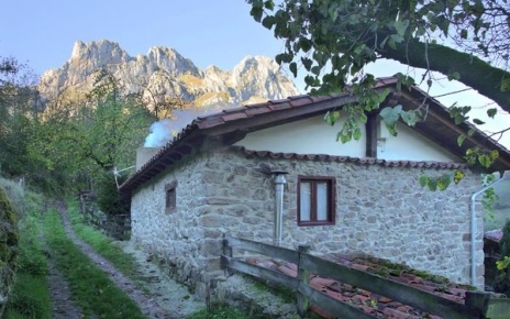 Parte trasera de la casa rural