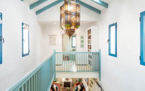 Primera planta con baño y dormitorio